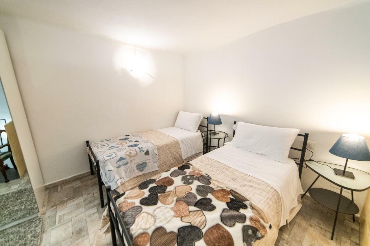 Апартаменты Anais' Loft- Osp. Sant'Orsola-Fiera Болонья Экстерьер фото